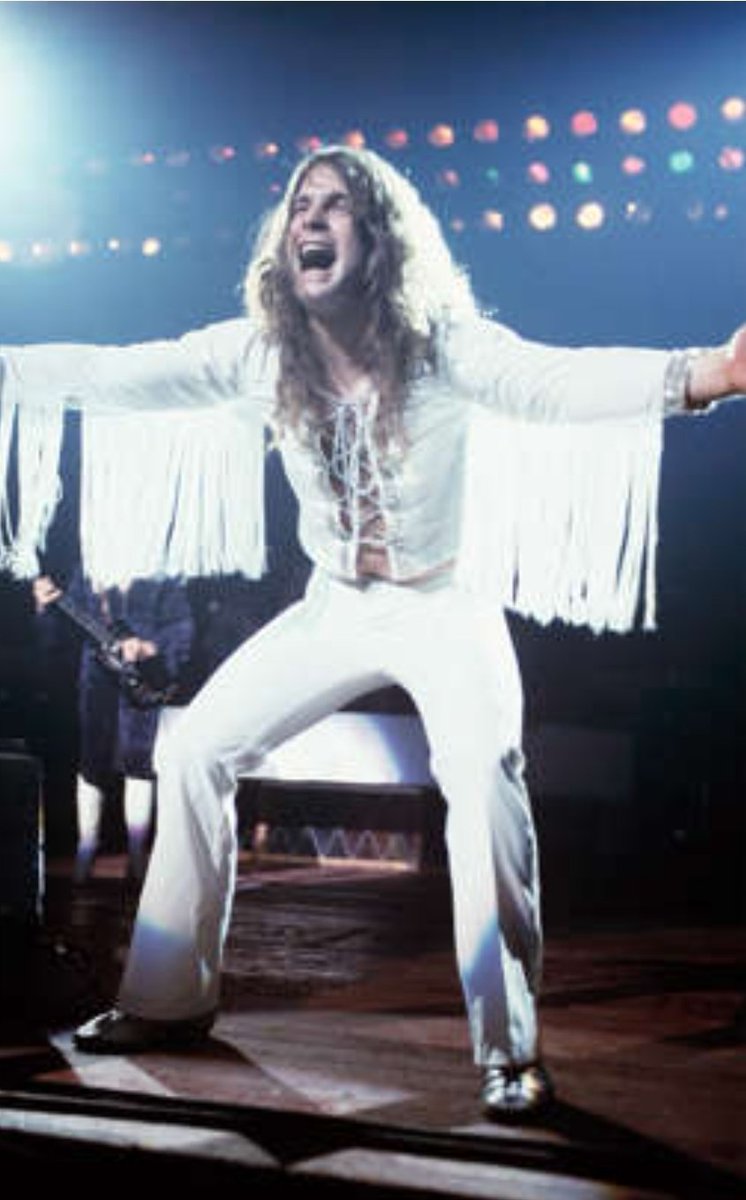 kat_maryb's tweet image. Let's honor Ozzy!!! ❤️
The Road to Nowhere is my favorite songby Ozzy. What's yours?