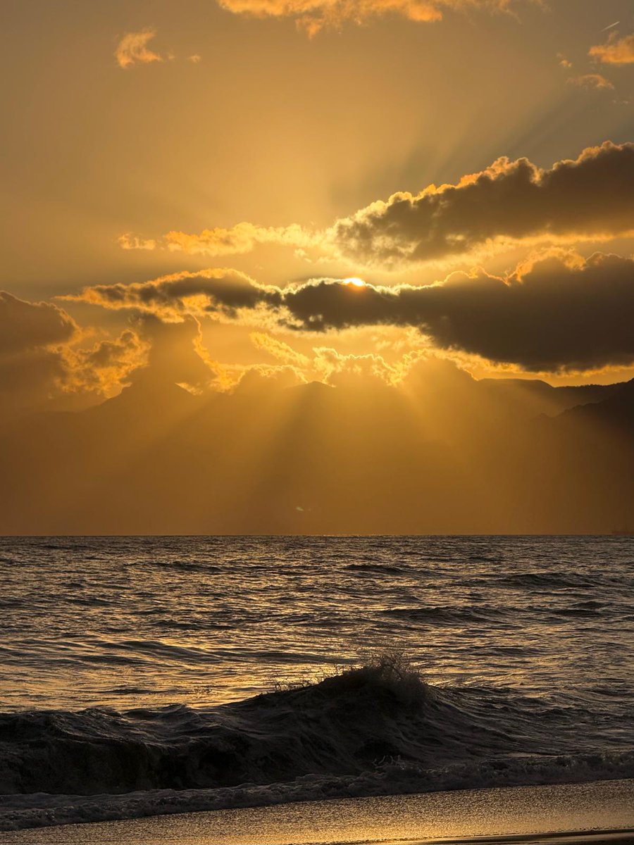 Asc_fx's tweet image. Good evening everyone ❤️
#trading #ForexTrading #BTCUSD #EURUSD #XAUUSD #Forex #NFT