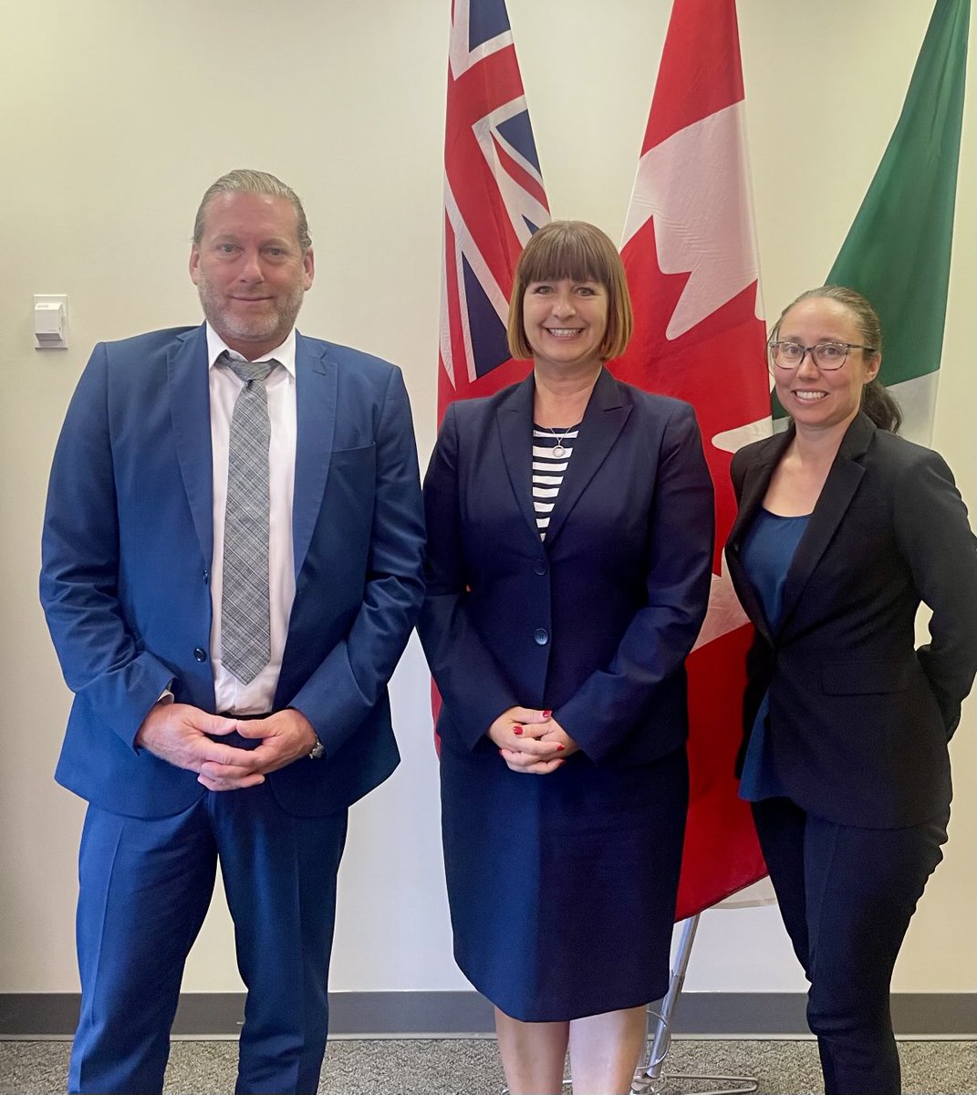 cfibNational's tweet image. Merci à la députée ⁦@mflalonde⁩ pour la conversation enrichissante, en compagnie de ⁦@JasminGuenette⁩ et ⁦@ChristinaCFIB⁩. Thank you MP Lalonde for meeting with the CFIB this afternoon.