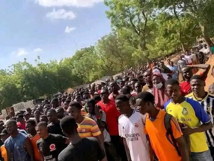 Joe__Bassey's tweet image. This is how to build a nation rapidly, everyone need to part voluntarily 🇧🇫