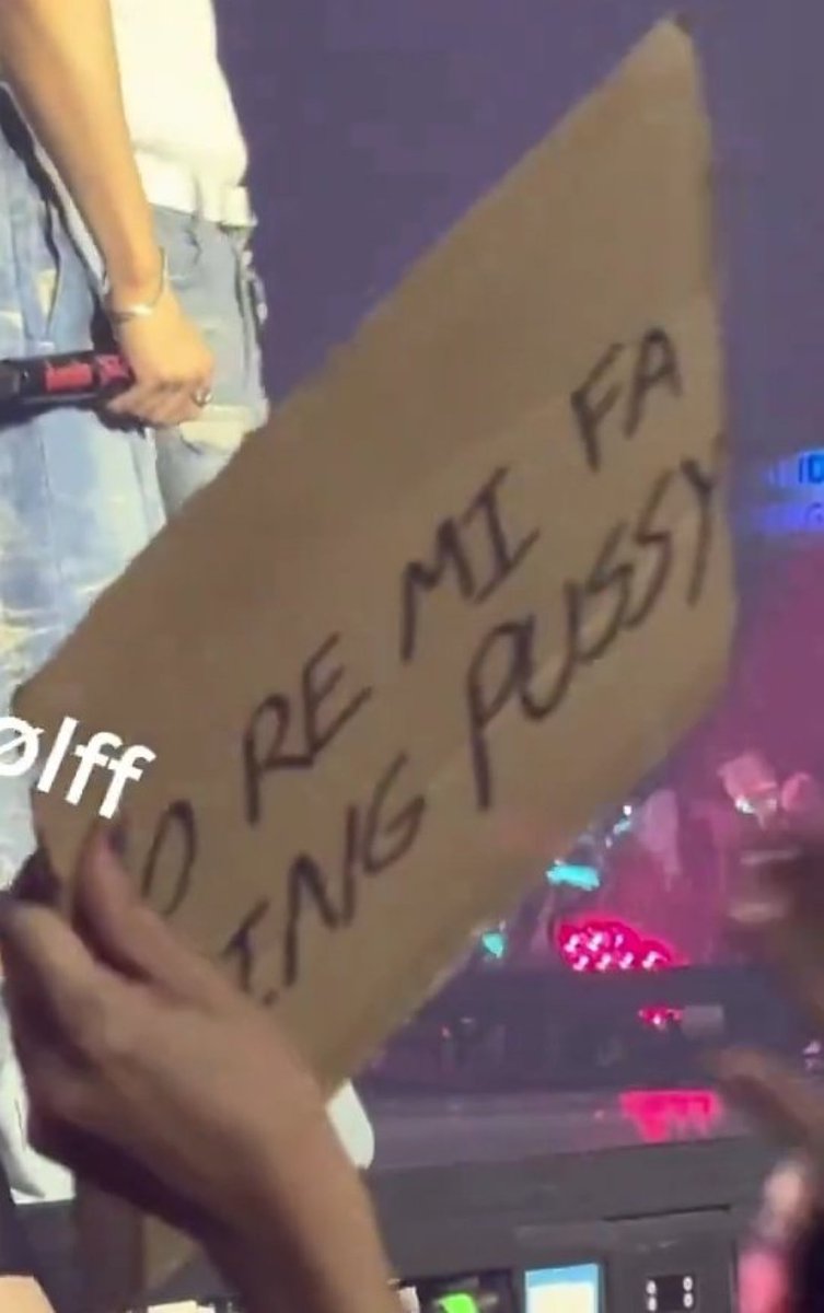 chels ᕱ⑅ᕱ 🍮 tweet media