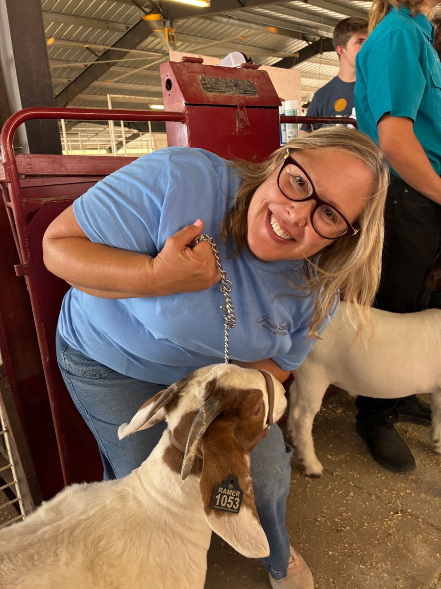 Hi, X! I have lapsed in my X activity, and want to reconnect with other #writers and #publishers. I'm an indie #Christian #author of clean romance and would love for you to say hi. Here's a recent photo of me with my sister's goat, Gilbert. He won in his last show!