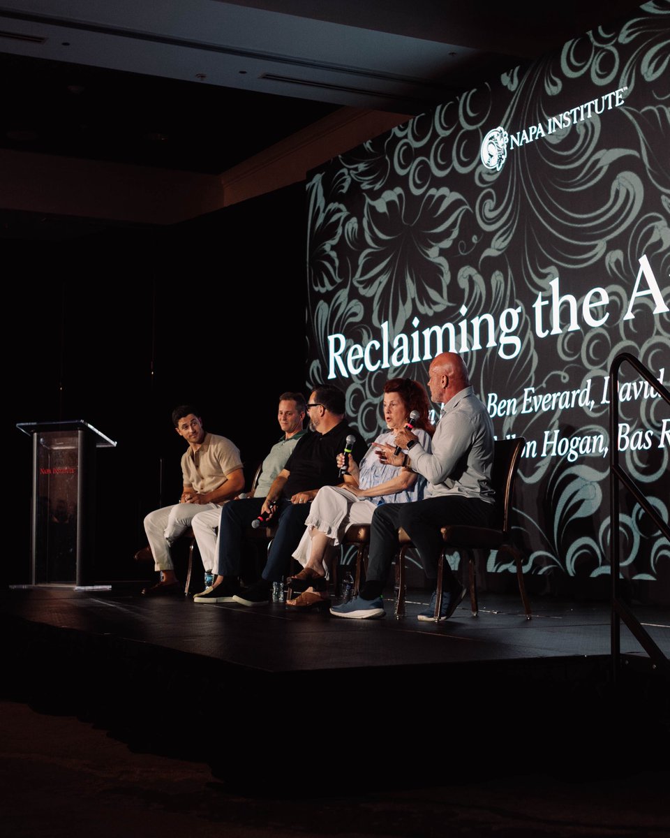 NapaInstitute's tweet image. The inaugural Napa Institute Arts Festival is officially underway at the Meritage Resort!
We opened with a powerful panel on “Reclaiming the Arts” featuring Dan Peate, David Henrie, Siobhan Fallon Hogan, Bas Rutten, and Ben Everard.
#catholic #catholicart #catholiccreatives