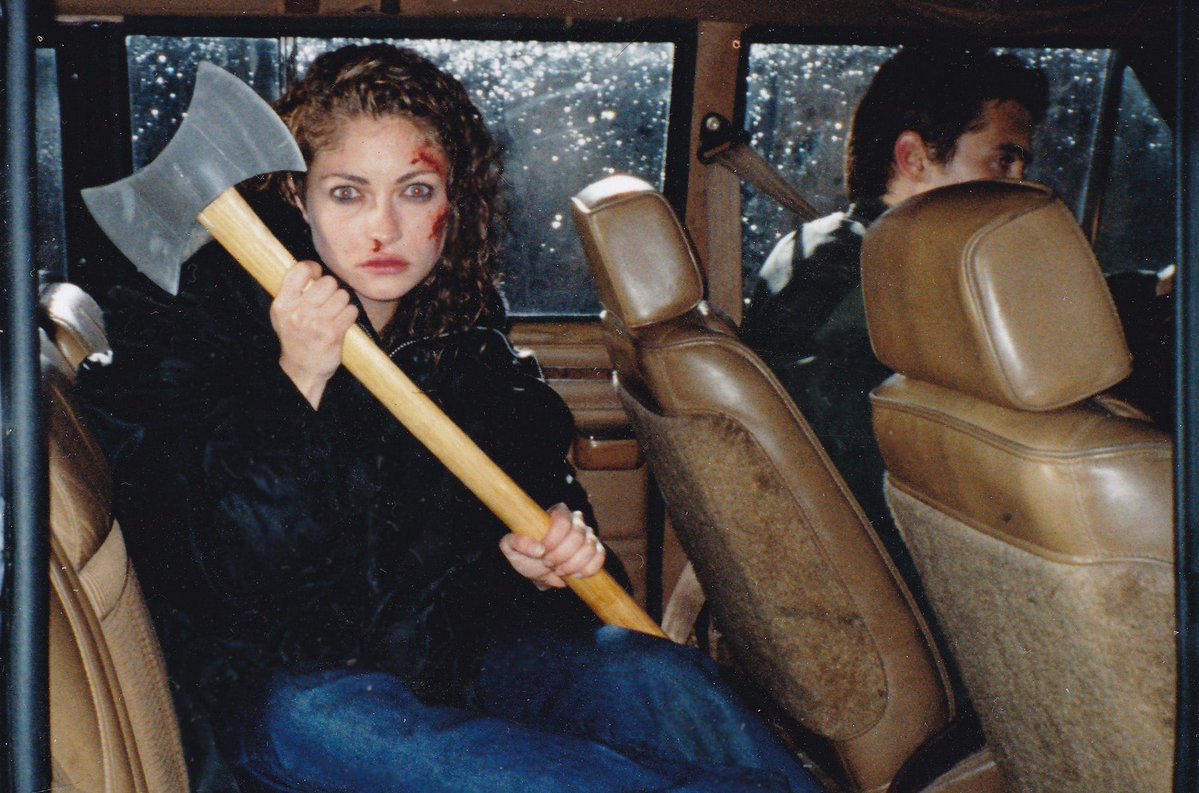 horrorsthetics's tweet image. thinking about this LEGENDARY queen