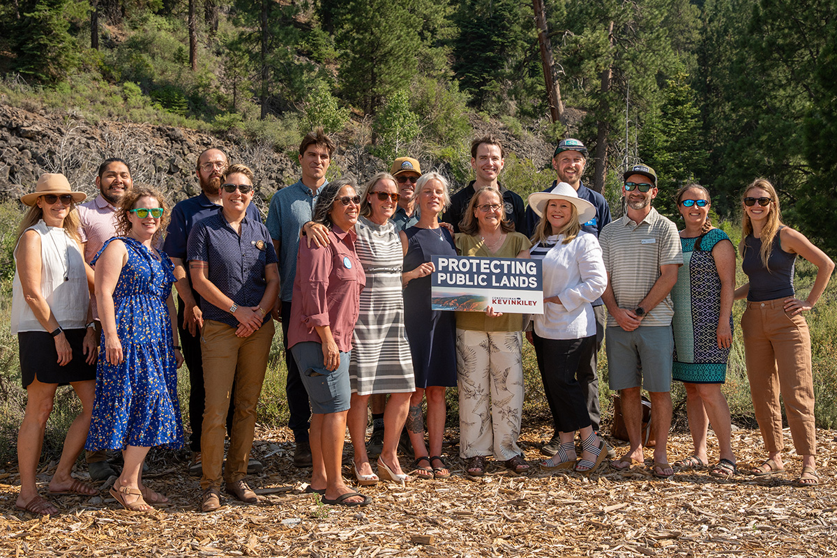 TahoeAgency's tweet image. Last week, TRPA Executive Director Julie Regan joined U.S. Congressman Kevin Kiley, El Dorado County Supervisor Brooke Laine, TRPA Gov Affairs Manager Devin Middlebrook, & passionate community members to stand up for public lands.
outdooralliance.org/blog/2025/7/15…
Photos: Jacob Banta