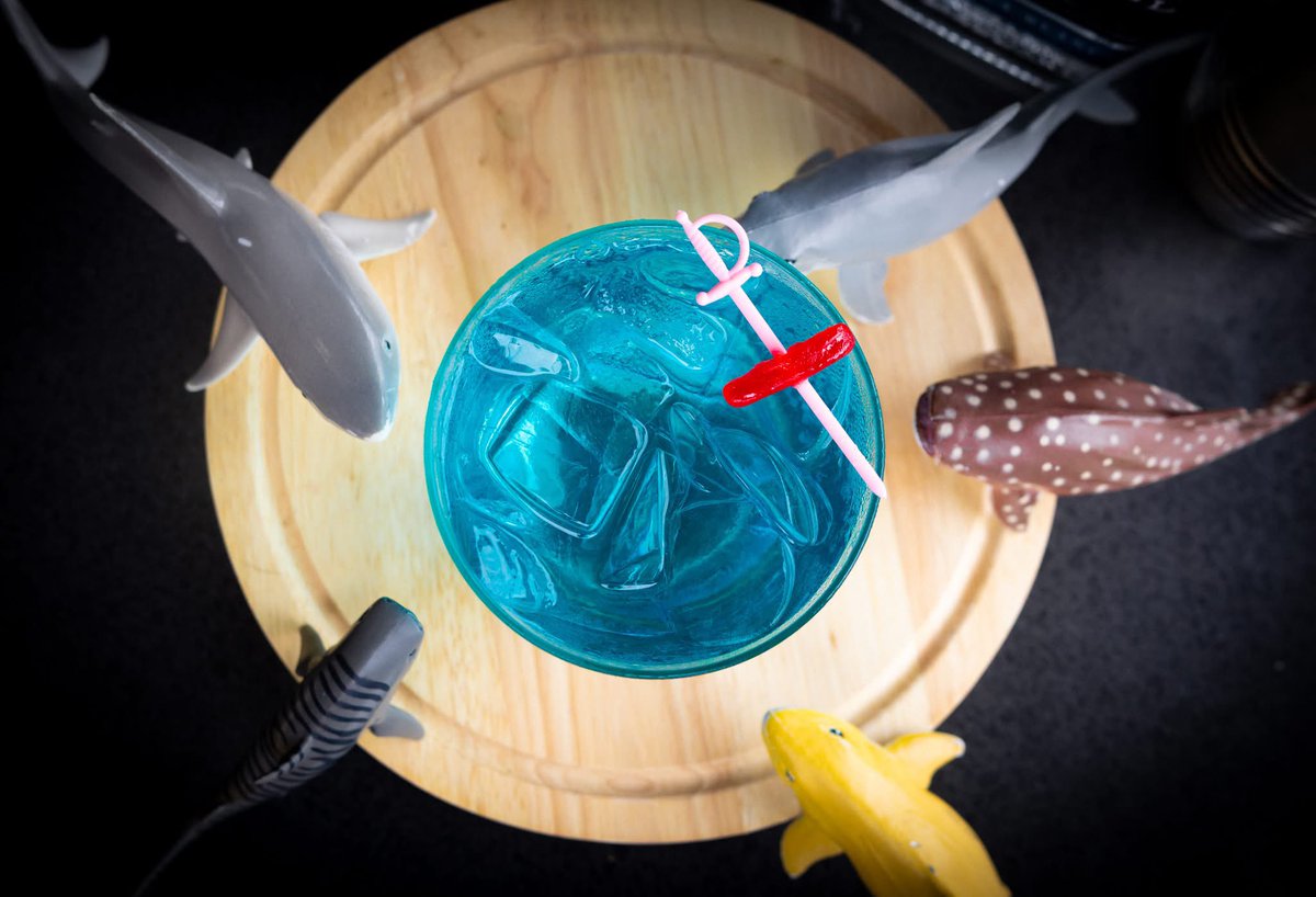 winkinglizard's tweet image. ๐ฆ Shark Week continues... & this one's got bite! ๐ฆ
Sink your teeth into our Shark Attack ๐งจ
Made with Lunazul Blanco Tequila + Blue Curacao + Simple Syrup + Lime Juice + splash of pomegranate juice๐๐น
Dive in before it swims away! ๐ฆ ๐ฆ
winkinglizard.com/menus#menu=sipโฆ
#SharkWeek
