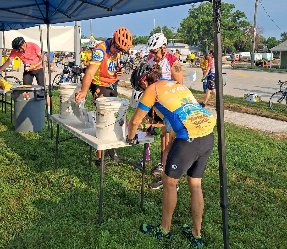 3 days of #RAGBRAI2025 are in the books! Look for the Iowa Conservation Tent [<a href="/IowaNRCS/">NRCS_Iowa</a> <a href="/ConsDistIowa/">CDI</a> <a href="/iaswcs/">Iowa SWCS</a> <a href="/IADeptAg/">Iowa Dept of Agriculture & Land Stewardship</a>] this week:
➡️ WED: 300 S Main St, Ventura 
➡️ THURS: 33492 Hwy 57, Aplington 
➡️ FRI: 8242 E. Dunkerton Rd, Dunkerton 
Stop to hydrate &amp; boost your potassium!