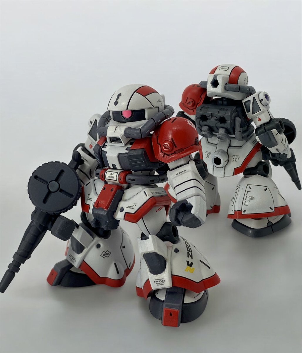 sati_029's tweet image. 高機動試作型ザクのカスタム塗装が完成
オリジナルから大胆にカラーリングを変更して、赤白基調の特別仕様に仕上げました
#モビルスーツアンサンブル
#GUNDAM