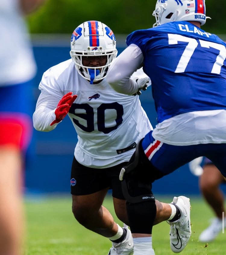 BillsMusee's tweet image. Top Players to watch heading into day 1 of training camp:
8. Buffalo Joe
7. TJ Sanders
6. Maxwell Hairston
5. Dewayne Carter
4. Elijah Moore
3. Cole Bishop
2. Keon Coleman
1. Dalton Kincaid