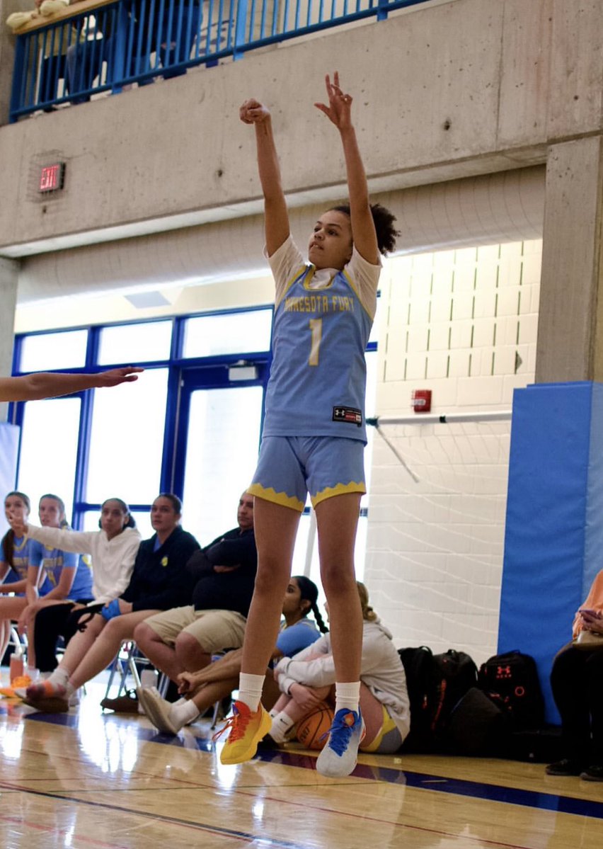 SaloShowcase's tweet image. Jayda Nobles just may be one of the top incoming 7th graders in the country 🤯