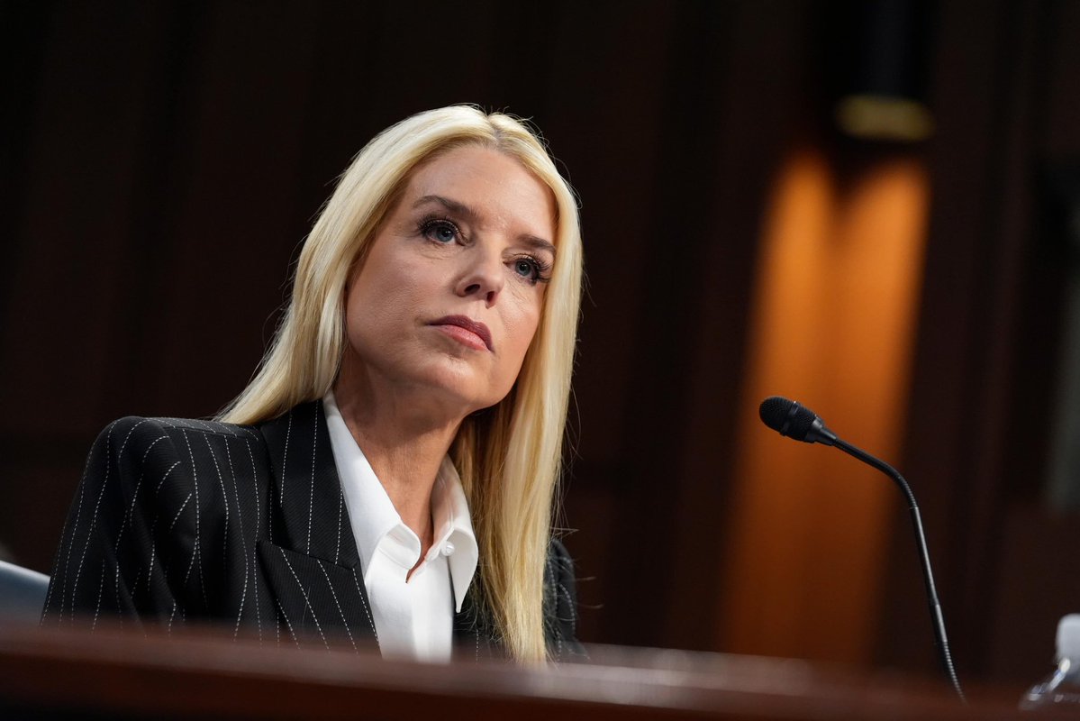 X22Report's tweet image. Pam Bondi reveals that Ghislaine Maxwell is prepared to give testimony about Epstein.
Its happening.