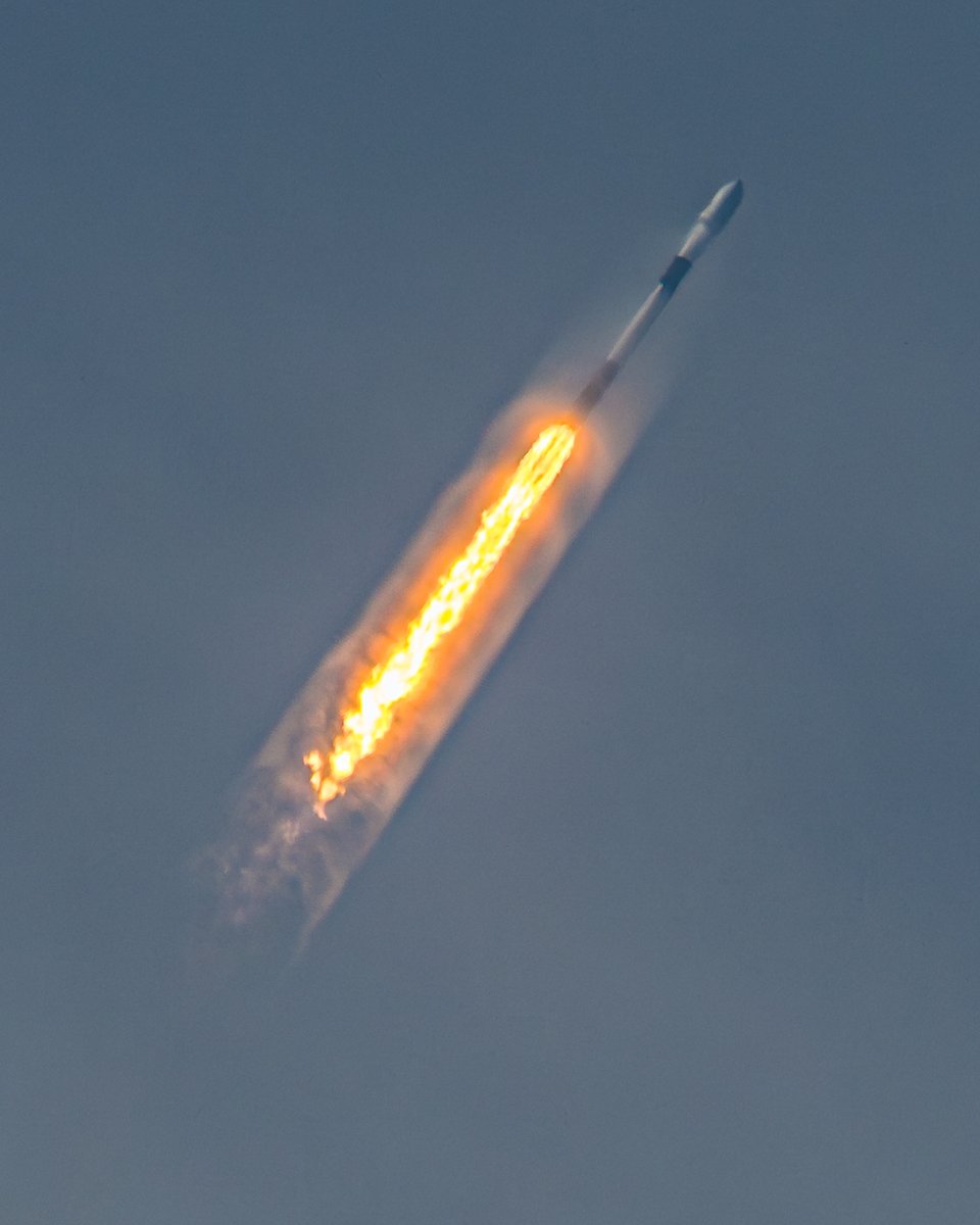 johnkrausphotos's tweet image. Falcon 9 launches from Cape Canaveral today with two more SES O3b mPOWER satellites headed to medium-Earth orbit