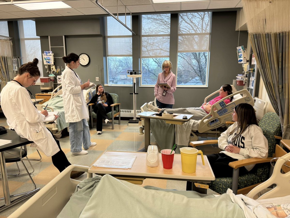 The Iowa Board of Nursing recently approved #UDubuque’s request to admit a full cohort of 32 students – almost double in size of the graduating Nursing Class of 2025! Interested in pursuing a career in health care? Visit dbq.edu/Academics/Unde…

(📷 University of Dubuque Nursing)