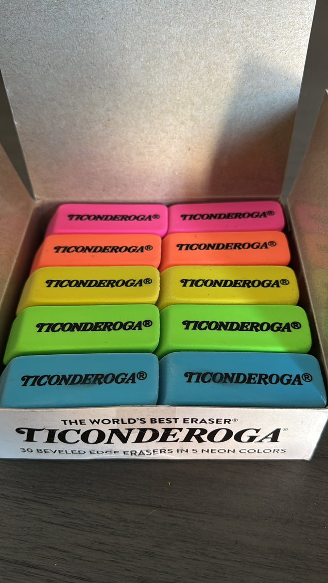 RamosFamily7's tweet image. Guess what @Da_Ru411??? These colorful beauties just arrived! Thank you so much! I am seriously in love with them. I’m not sure if I’m gonna share them with the kids… 😆🤣