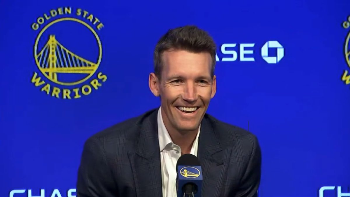 GravyProduction's tweet image. 🚨BREAKING NEWS🚨
The Golden State Warriors, after various rumors, have decided to make absolutely 0 moves and are simulating the offseason
Sources tell Gravy Media
