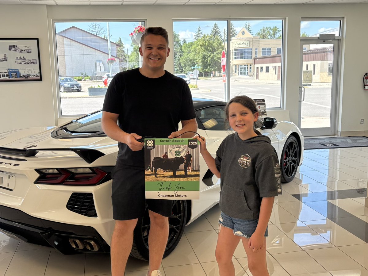Shout out to Sutton and the Skeoch family for stopping in to drop off our beef last week! 🥩👩🏻‍🌾

The staff have already been raving about their steak suppers, so thanks again for filling our grills!
