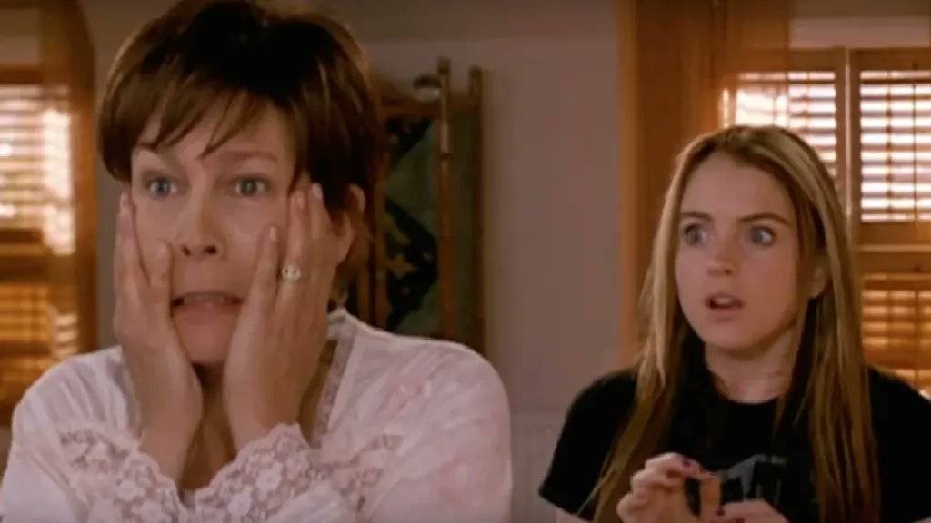 TheWrap's tweet image. Lindsay Lohan Recalls How Jamie Lee Curtis Demanded Name Tags on ‘Freaky Friday’ Set: ‘I’m Number One on the Call Sheet’
thewrap.com/lindsay-lohan-…