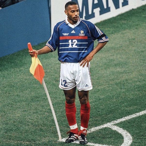 DailyAFC tweet media