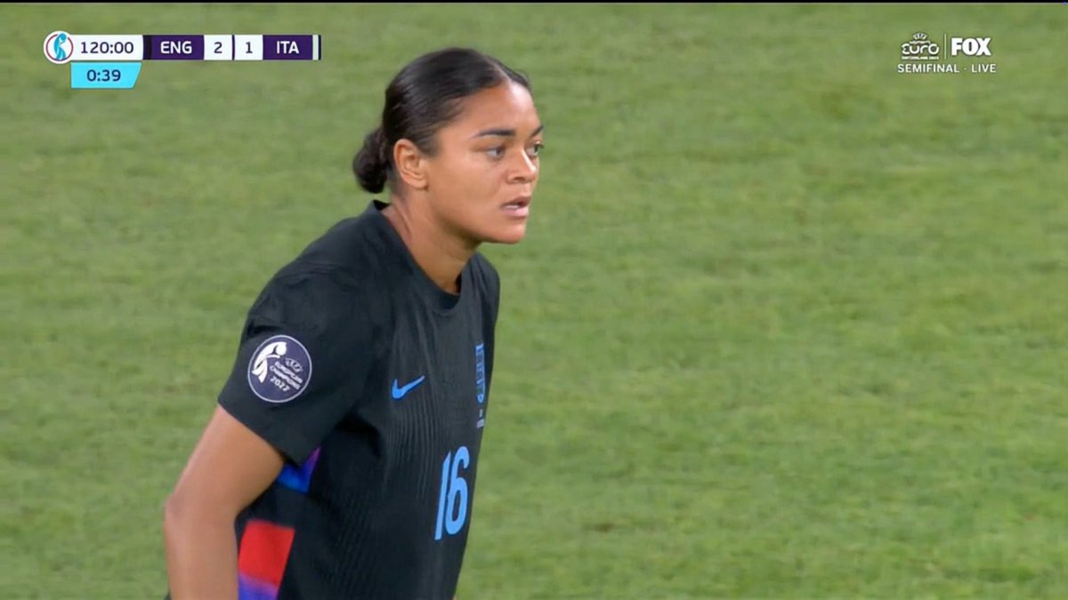 WomensGameMIB's tweet image. JESS CARTER ON THE FIELD IS SUCH A BALLER MOVE BY SARINA WIEGMAN