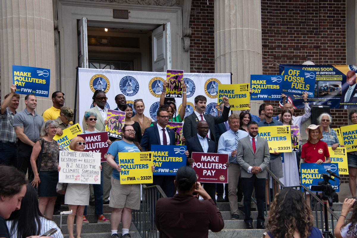 RepBonnie's tweet image. Storms have battered Plainfield and surrounding towns over the last few months. From flooding in North Jersey, to powerful and deadly thunderstorms in Central Jersey, and tornadoes in South Jersey, we are seeing what happens when we allow polluters to write our environmental…