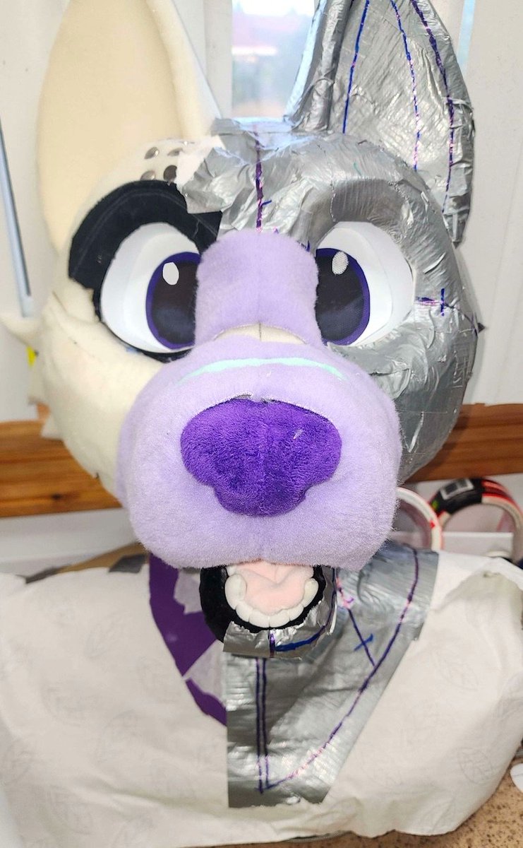 LuckFoxo33's tweet image. boop me &amp;gt;:3
