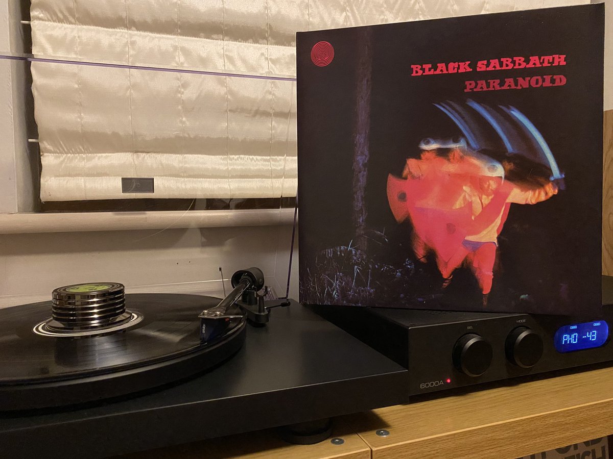 TimSmith2021's tweet image. Surely ''War Pigs'' is one of the greatest opening album tracks ever?! #Paranoid #BlackSabbath #NowPIaying …having said that, Side One must be a contender for 'best side one ever'!! #ozzyosbourne