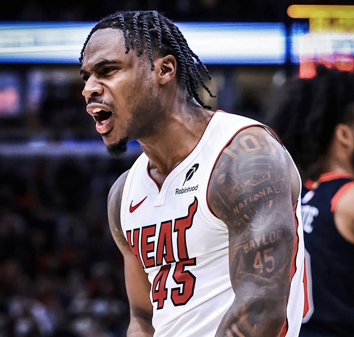 WadexFlash's tweet image. Heat front office executive on Davion Mitchell:
βThe minute Davion arrived and we saw him on the floor, we knew he was going to be someone who stuck around. With Davion, we knew right away. Heβs perfect with our guys and our mindset.β
Glad we re-signed him. (via @KeithSmithNBA)