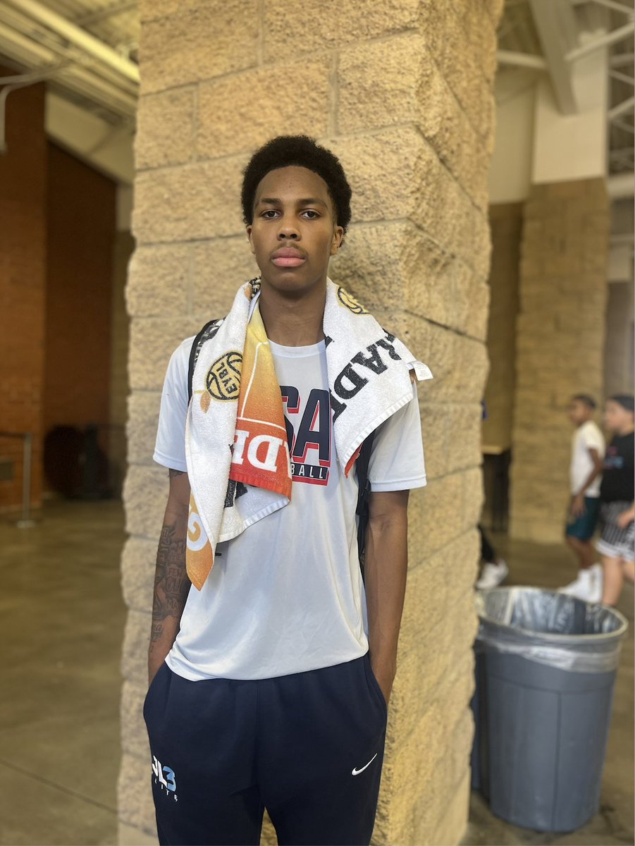 PolacheckKSR's tweet image. NEW: 2027 four-star guard TJ Jamison tells KSR+ that he has a commitment date in mind as Kentucky, Arkansas, and others make their push.
"I feel like I’ve been hearing from almost every school in the country."
READ (+): on3.com/sites/kentucky…