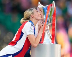 Then she won the champions league 🤓