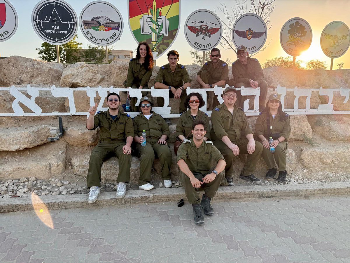 sarel_israel's tweet photo. This week we had the privilege of hosting Taglit-Birthright Israel  participants on our Sar-El bases! 📷📷 They’re working hard, learning lots, and bringing incredible energy and heart to every task. Kol hakavod to this amazing group, we’re so proud of you!
#Sarel #Birthright https://t.co/UtRbshY9u3