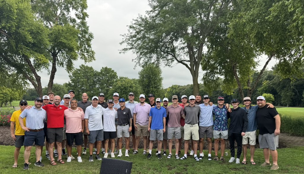Ottawa Basketball (@oths_basketball) on Twitter photo The annual Ottawa Basketball outing with former players, managers, and coaches from the past 21 years.
#PirateNation #Family The annual Ottawa Basketball outing with former players, managers, and coaches from the past 21 years.
#PirateNation #Family