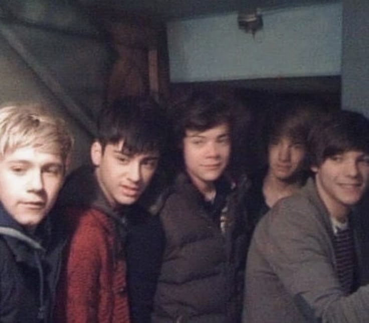 ❯❯❯❯ (@moontommo) on Twitter photo 