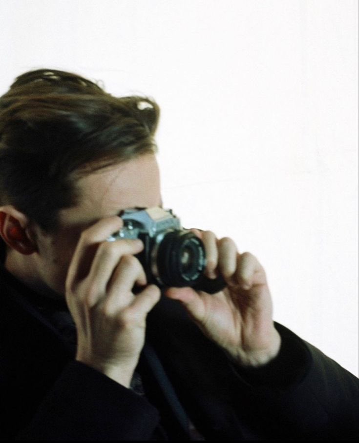 pinmrcus's tweet image. the concept of photographer x model kanej