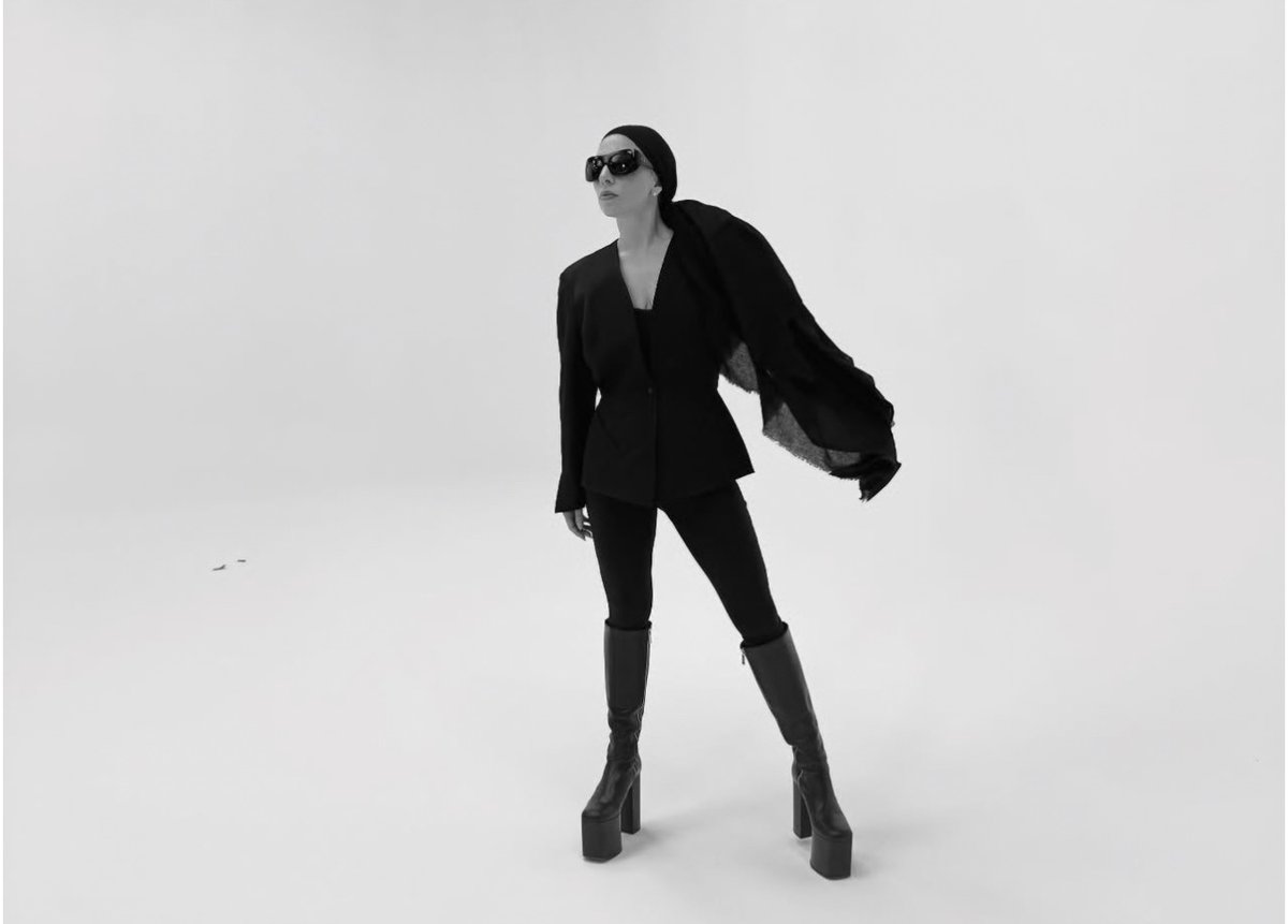 PopClocked's tweet image. ‘Princess Die’ will be finally released officially as one of the songs included in the Deluxe edition of “MAYHEM” by Lady Gaga.
Are you atending the #MAYHEMBall?