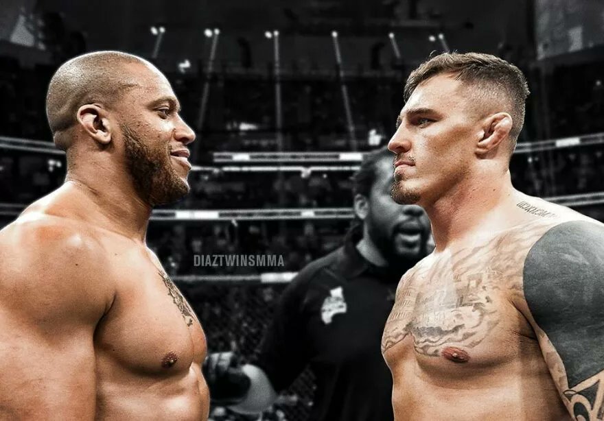 ThePeoplesMMA's tweet image. Tom better win.
I will be so pissed if Jon weasels out of facing Tom AND gets to fight in the White House.
#UFC321