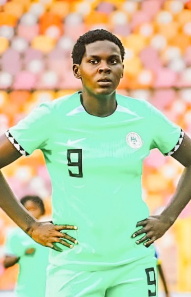 fc_Ada1's tweet photo. 🔸 Janet Akekeromowei (17) – Ex-Nasarawa CF, now at Bayelsa Queens. Physical, quick + clinical in front of goal.

💭 Nigeria has power + pace. Add technique + intelligence and it’s game over.

#SuperFalcons #NGSuperFalcons #NaijaFootball #WomenFootball https://t.co/P3eDHMNDLQ