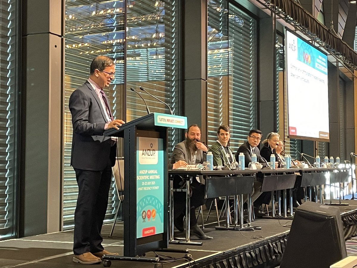 oncology_bg's tweet image. Thank you @ANZUPtrials @Prof_IanD @doccharris @DrL_Krieger for the invitation to share my thoughts with the ANZUP audience and for such a warm hospitality. Had a fabulous time, met new colleagues, built foundations for new collaborations, and hopefully for better outcomes for our…