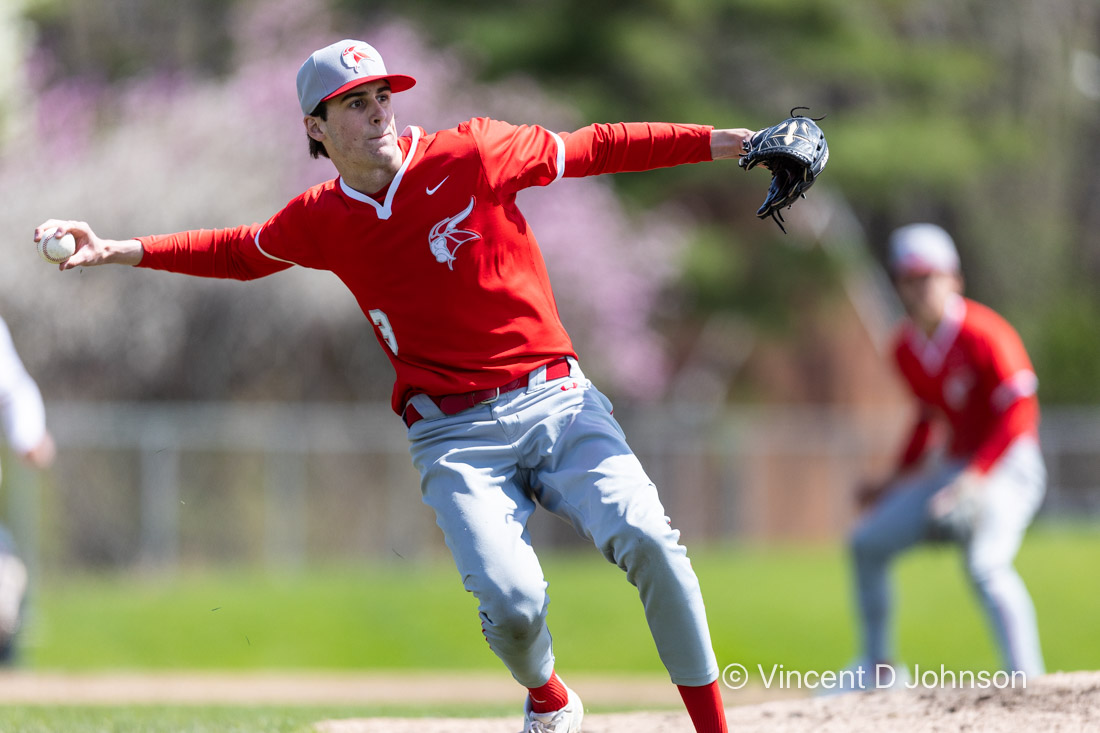 VincentDJohnson's tweet image. Not sure if I'm a curse, but I shot 6 #HomewoodFlossmoor #baseball games and never saw them win. They were a good team too! Hopefully they sees the silver lining that they were the most photographed team and allows me to cover them next season. The link below is the Regional…
