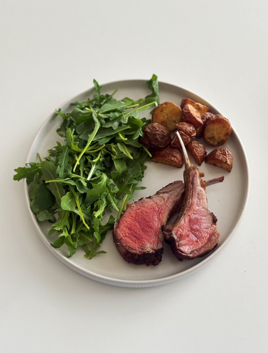 itstaeminkim's tweet image. Rate my kid’s dinner