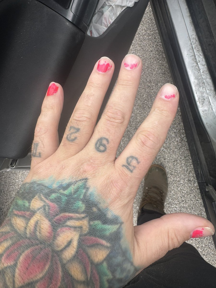aintn0's tweet image. They did not hold up from my first day back at work