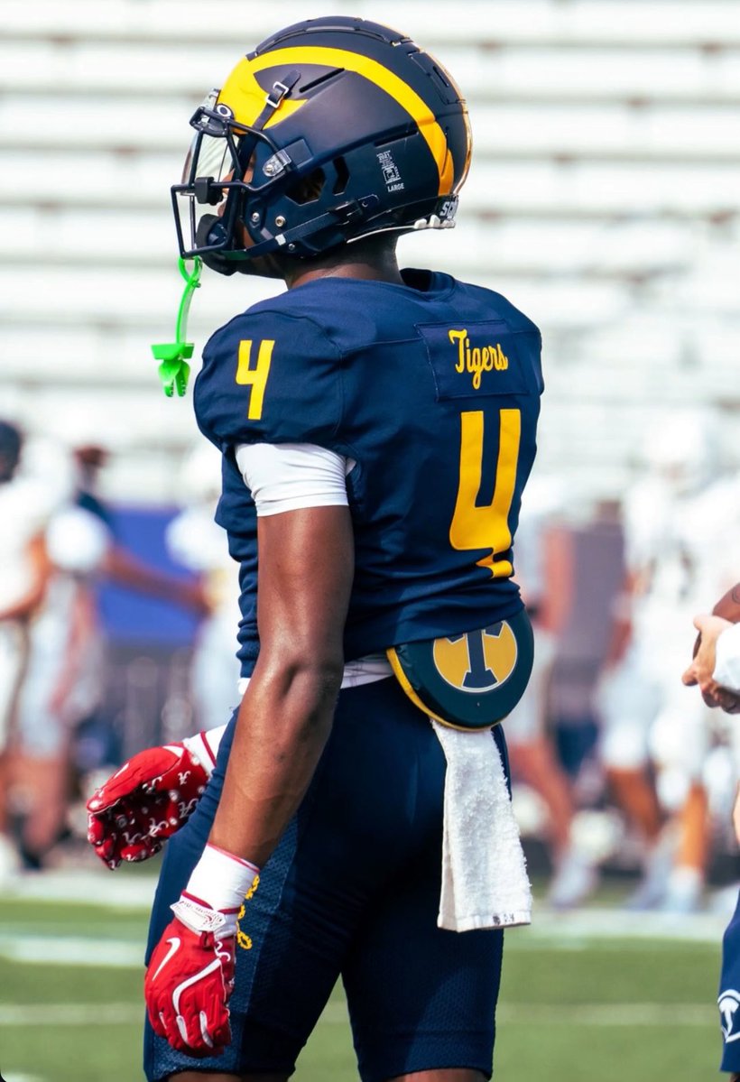 TroupRecruitz's tweet image. ‘27 Troup County HS RB Javarris Warner @JavarrisW112908 is heading into his junior season with the following 🅾️ffers:
Florida State @FSUFootball
Vanderbilt @VandyFootball
Central Florida @UCF_Football
Tulsa @TulsaFootball
South Florida @USFFootball
App. State @AppState_FB…
