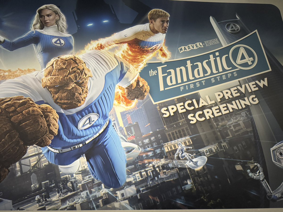 Pat_Carty's tweet image. Good sport with the two daughters at @FantasticFour 
Thanks @DisneyStudiosIE and @MarvelUK for having us. 
#FantasticFour