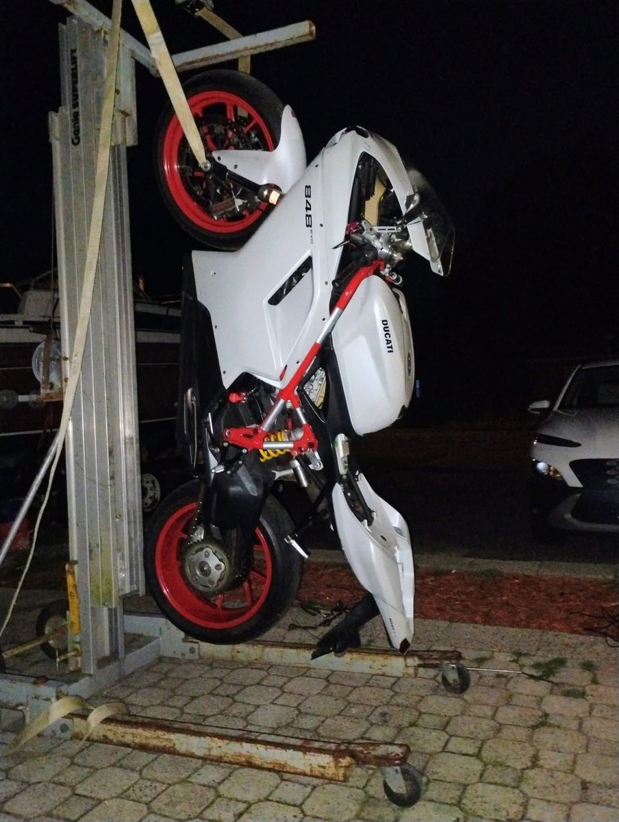 esoterrorizer's tweet image. The execution of Benito “il Duce” Mussolini 28 April 1945 colorized