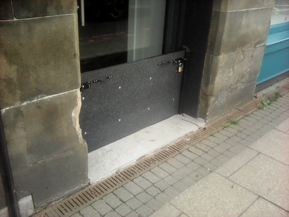 Flooding on St John's Road EH12 at Kirk Loan yesterday afternoon?