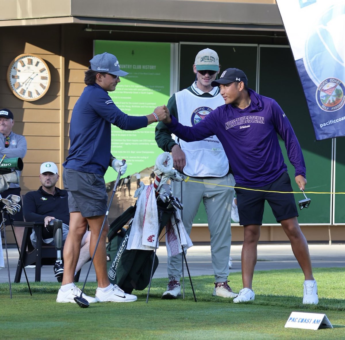 eliteamseries's tweet image. Early action heating up at the Pacific Coast Amatuer 🔥
Gabriel Smith is the early Round 1 leader as scores continue to roll in from Eugene CC.
Live scoring 🔗 in bio!