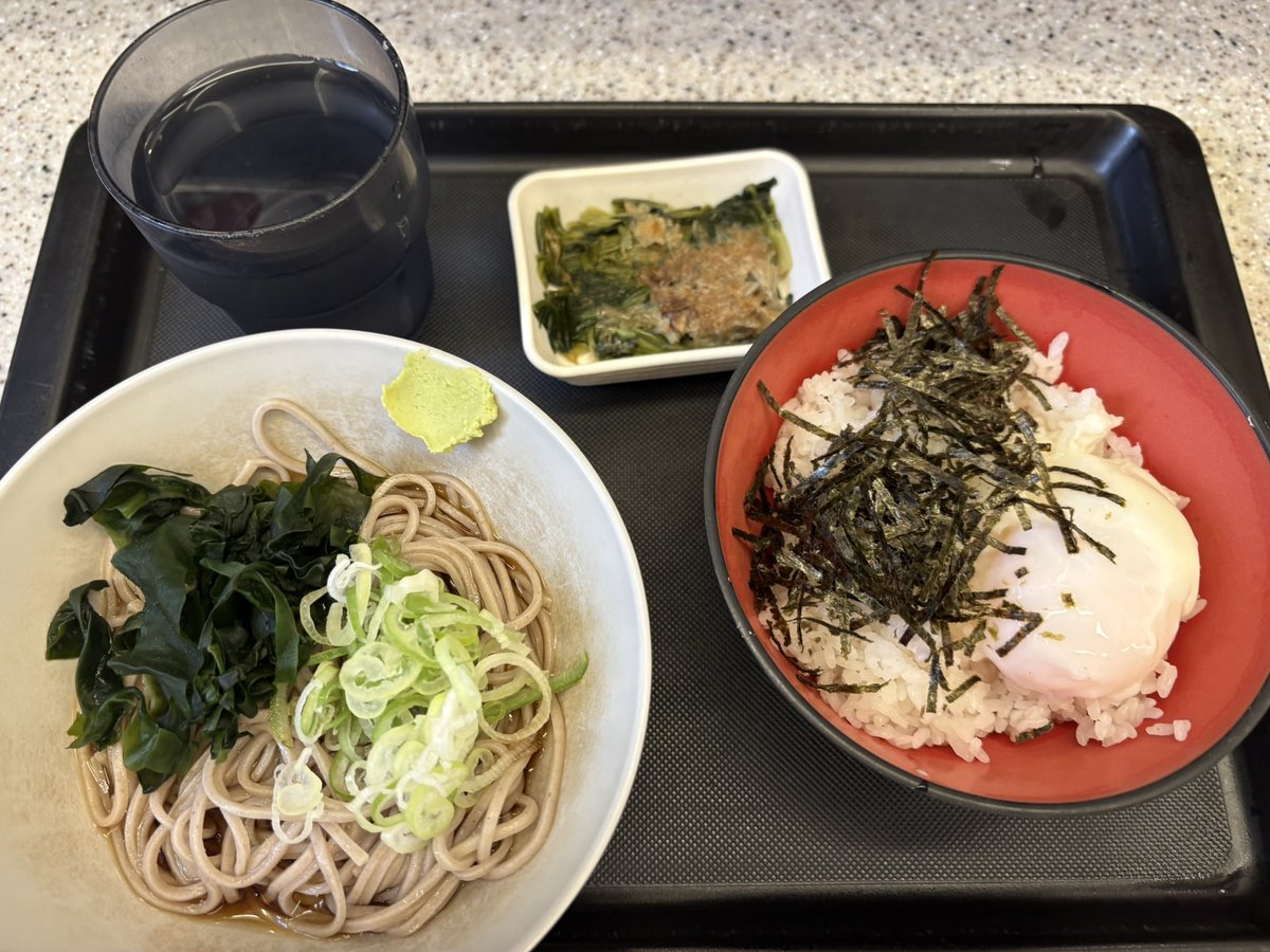 demachi1111's tweet image. おはようございます。
今日は1日中霞ヶ関を回ります。
高岡市長として、
国土交通省、総務省等の方々と
面談します。
道路、鉄道、伝統産業の振興、中心、市街地の活性化等など
様々なテーマについて、
国にお願いします。

今晩と明日の夜の宿泊は、
アパホテル。
ホテルの朝食は1700円と高いので、…