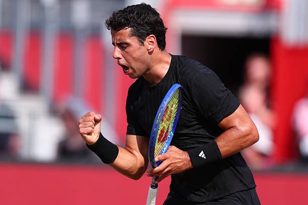 boccardi_marioo's tweet image. Jaume Munar keeps playing extremely well in 2025 and gets a great straight sets win over Marcos Giron in Washington
His record this year
· 6-9 on clay (40.0%)
· 3-3 on grass (50.0%)
· 9-5 on hard courts (64.3%)