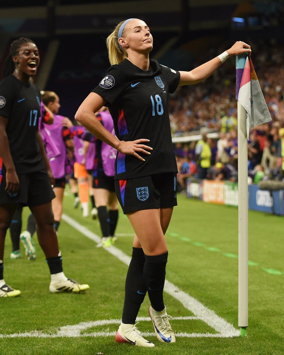 TheEngllshGame's tweet image. ✨