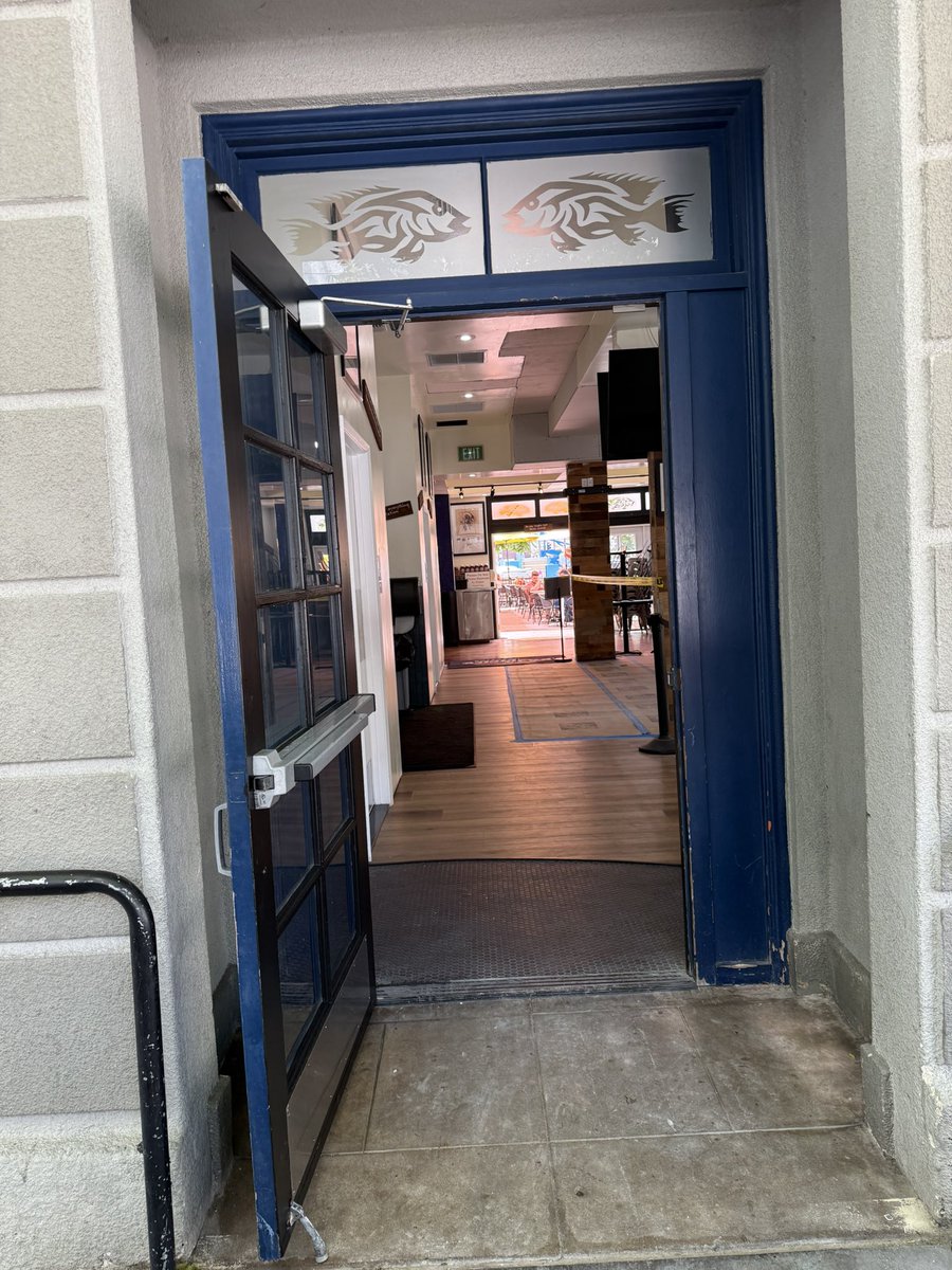 ParksAndCons's tweet image. Baja Rick’s continues to work on their renovations. Massive interior changes since our last visit that really opens the place up #SDCC