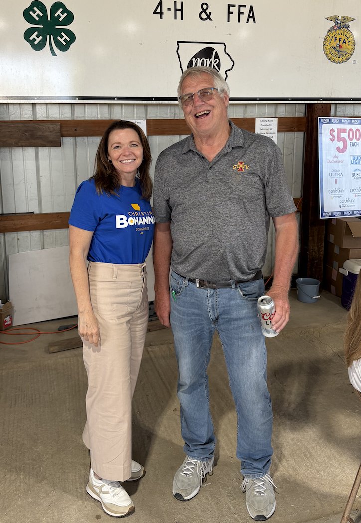 BohannanIowa's tweet image. Tough to beat a couple of cold beverages in the Iowa summer heat! Thank you for the warm welcome at the Clinton Co Fair beer tent this past week!
